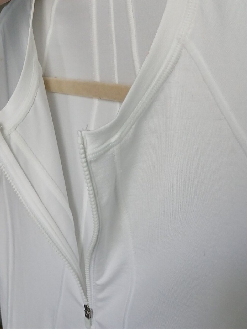 Athleta Pacifica Tank - Picture 6 of 13